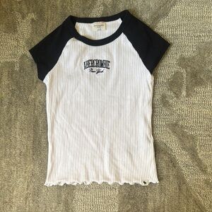 Abercrombie & Fitch Black and White Raglan Tee
